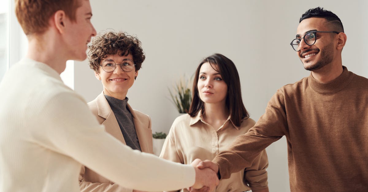 Descubra la importancia de las colaboraciones en el desarrollo empresarial. Aprenda a construir relaciones fructíferas y duraderas para maximizar su éxito.