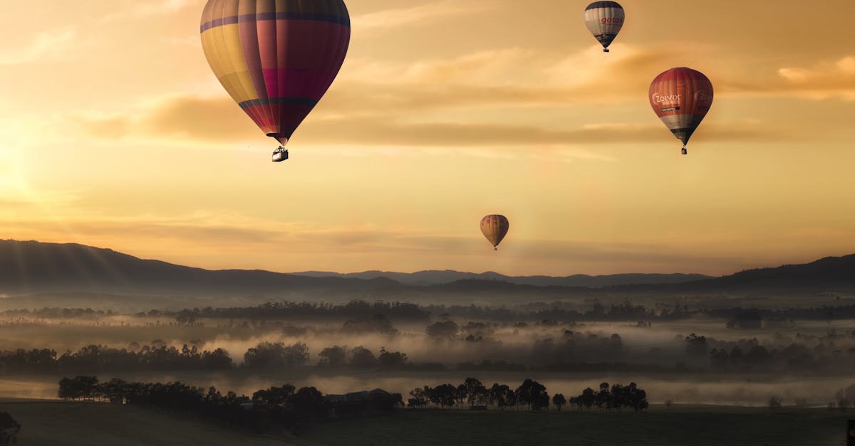 découvrez notre incroyable sélection de ballons pour toutes les occasions : anniversaires, mariages, décorations de fête et plus encore. ajoutez une touche de couleur et de joie à vos événements avec nos ballons de qualité !