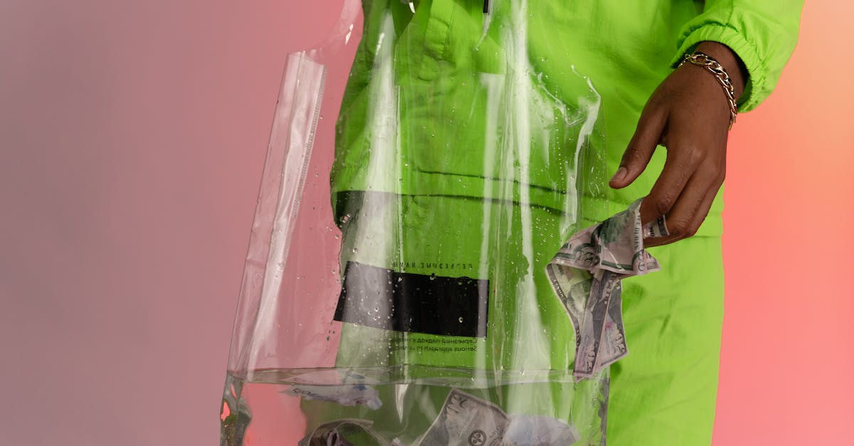 Corruzione: promesse inebrianti di fronte a una realtà intollerabile