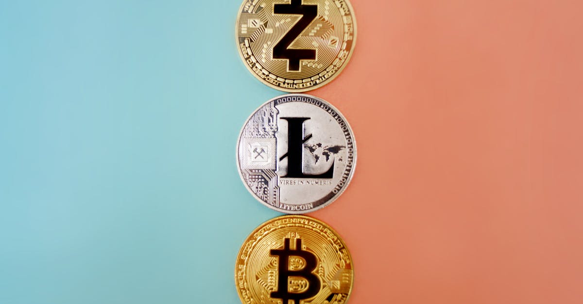 Scopri il concetto di consiglio decentralizzato: un approccio innovativo che promuove il processo decisionale collettivo, la trasparenza e l'autonomia all'interno delle organizzazioni. Esplora come questa struttura trasforma la governance tradizionale e consente la partecipazione attiva di tutti i membri. Le sfide fondamentali del decentramento nella governance moderna