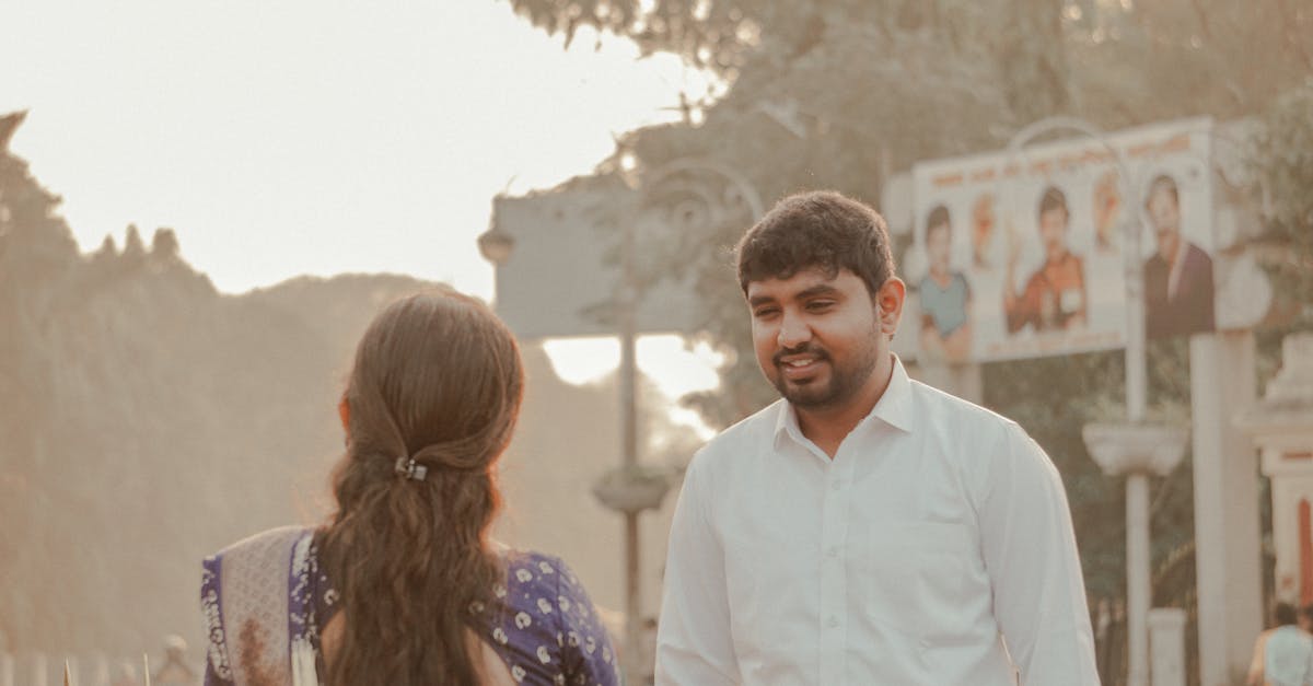 découvrez l'art du dialogue : explorez des techniques de communication efficaces, apprenez à structurer vos conversations et améliorez vos interactions personnelles et professionnelles grâce à nos conseils pratiques.