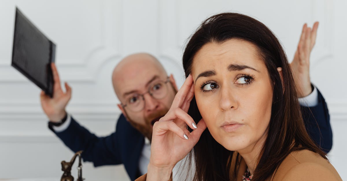 Un aumento de la violencia verbal y física en el contexto del caso.
