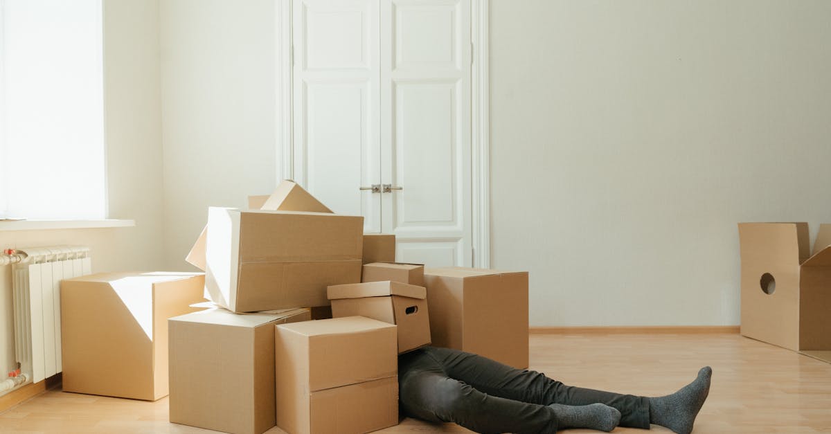 découvrez tout ce qu'il faut savoir sur la pression : définitions, unités de mesure, applications et impacts dans différents domaines.