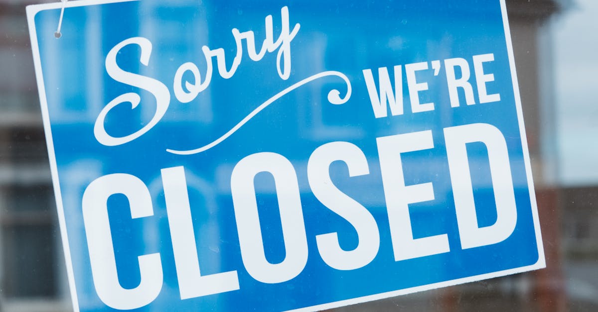 informations importantes sur la fermeture de l'aéroport de dubaï : dates, raisons et alternatives de voyage à prévoir.